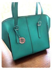London Fog Kelly Green bag